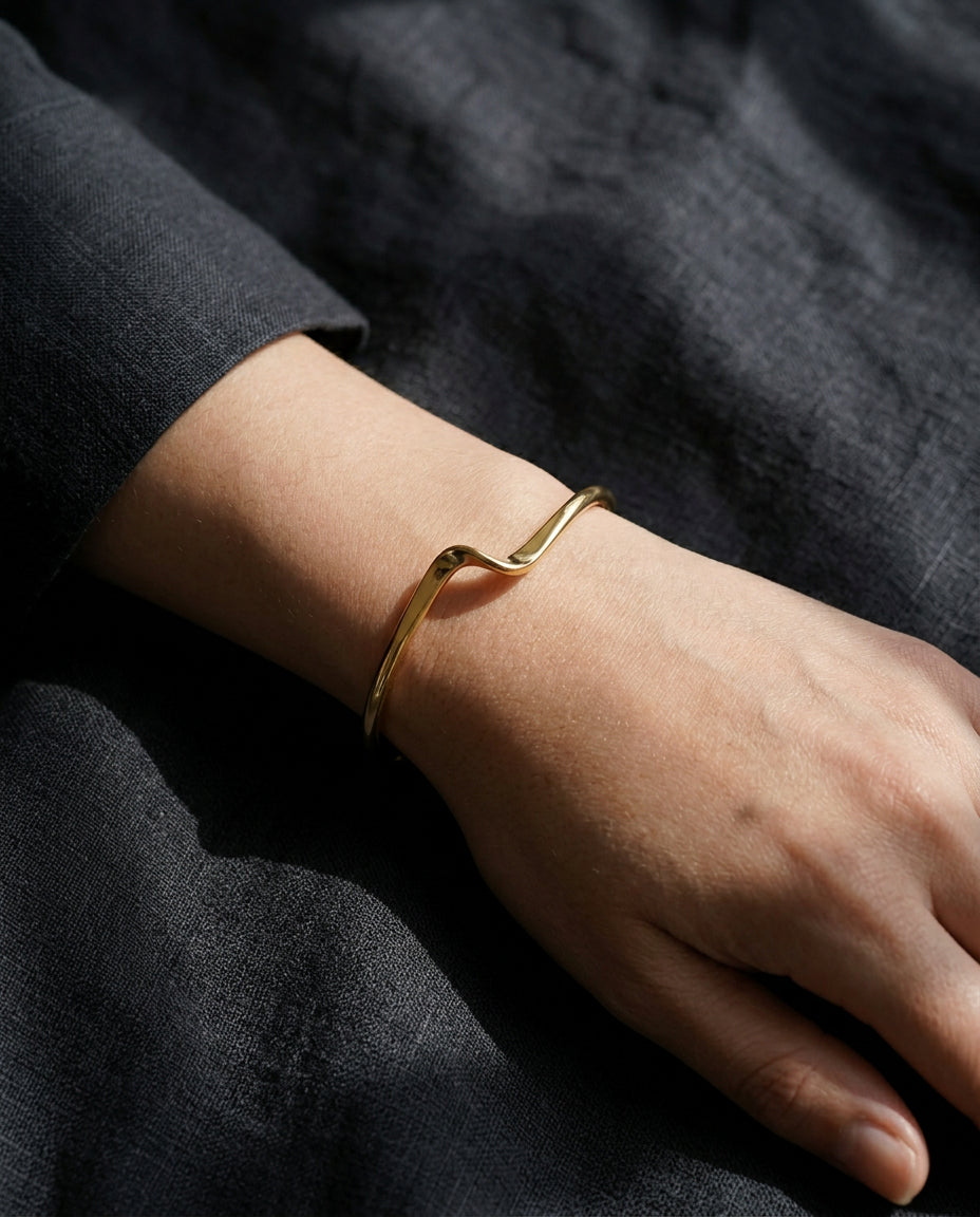 Fluid Bracelet